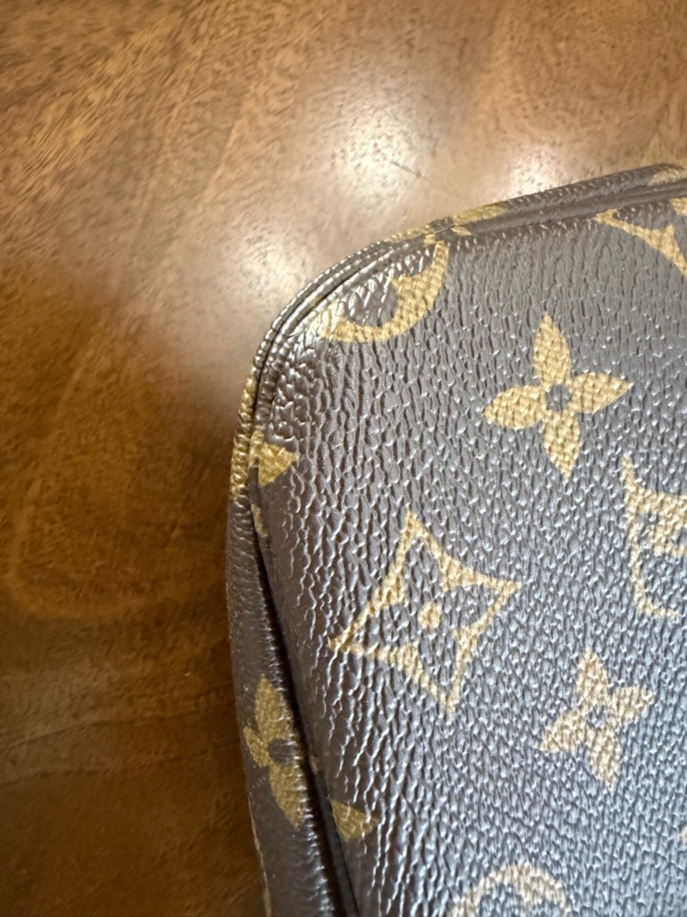 Louis Vuitton Two-Tone Monogram Crossbody in Brown and Tan - Picture 5 of 9